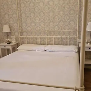 Guest house Lumine Luxury By Gaiarooms, Barcelona